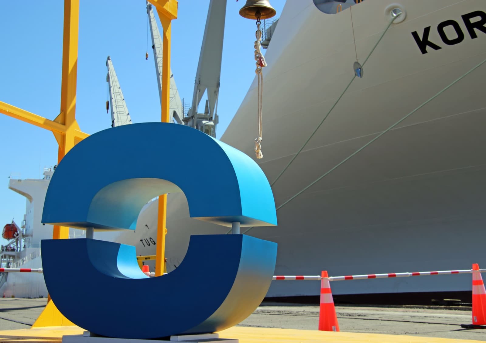 Cool Carriers logo sculpture at port